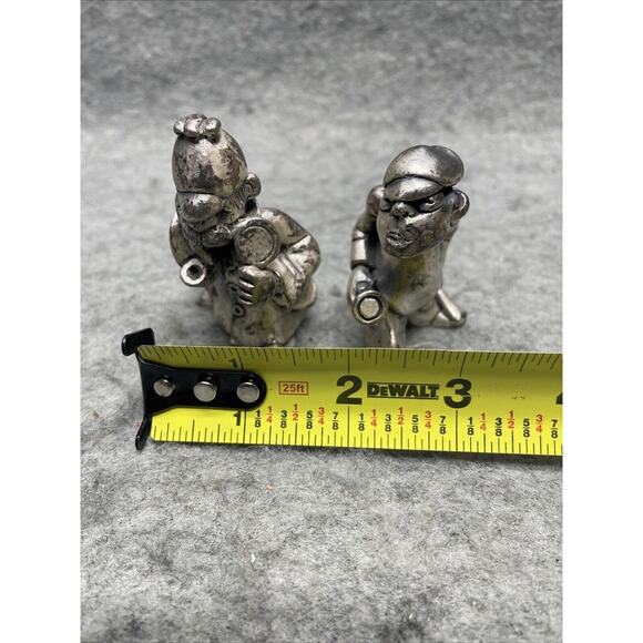 Vintage Peltro Pewter Figurines- Detective - Crook ~ Made in Italy Set of 2 - Picture 5 of 6